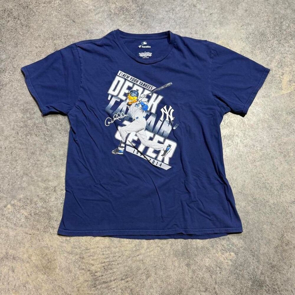 Mlb Men's Navy and Blue T-shirt‎
